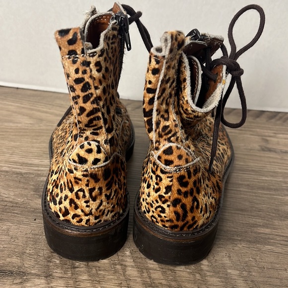 Lucky Brand Cheetah Print Cow Hair Size Zip Lace Up Combat Boots - Picture 7 of 11